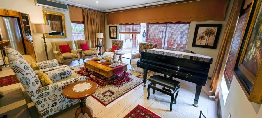 4 Bedroom Property for Sale in Van Der Hoff Park North West